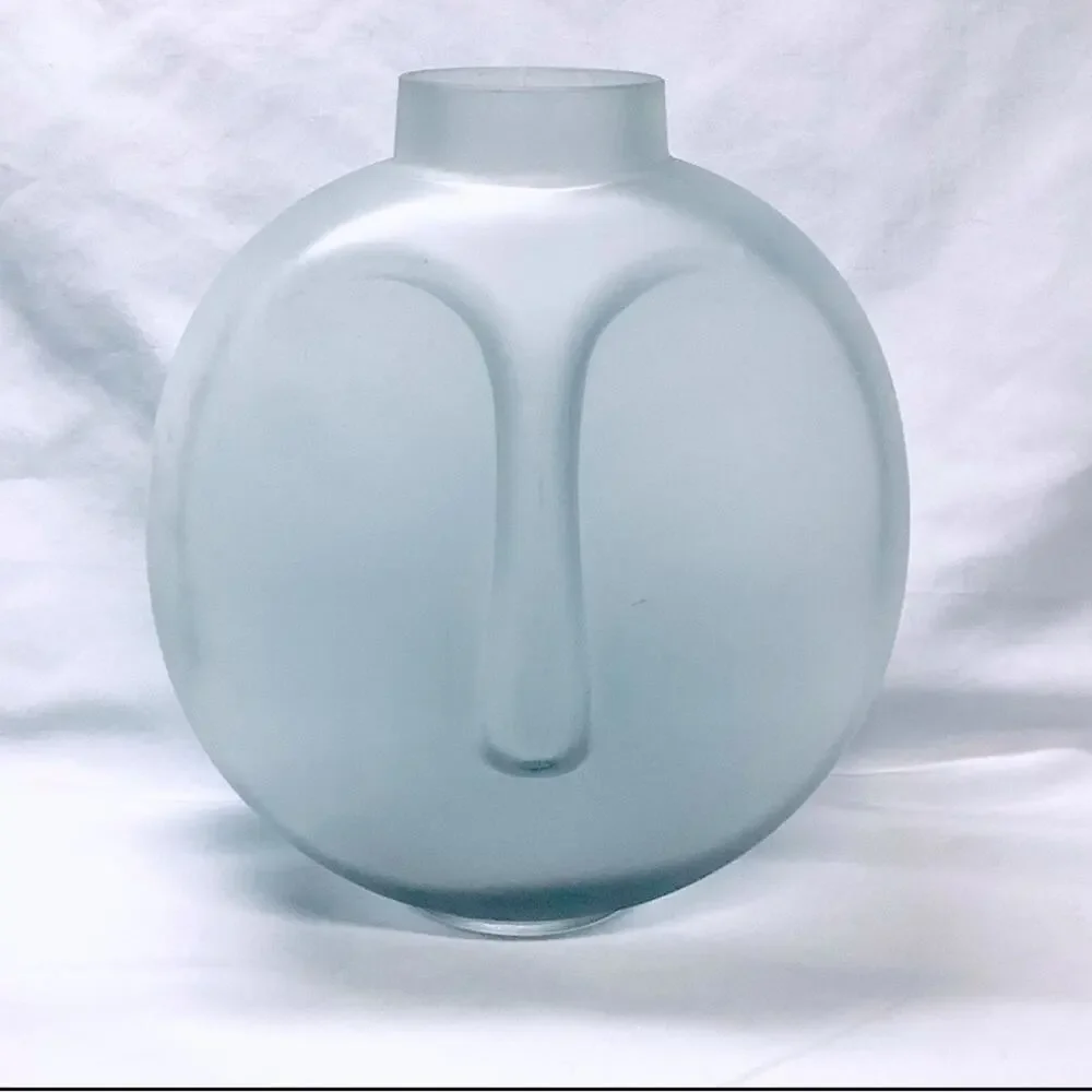 White Contemporary Frosted Glass Face Sculpture Vase